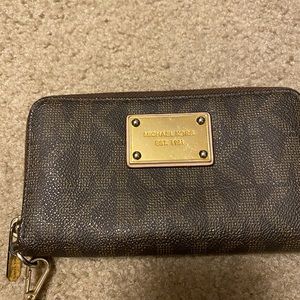 Michael Kors wristlet